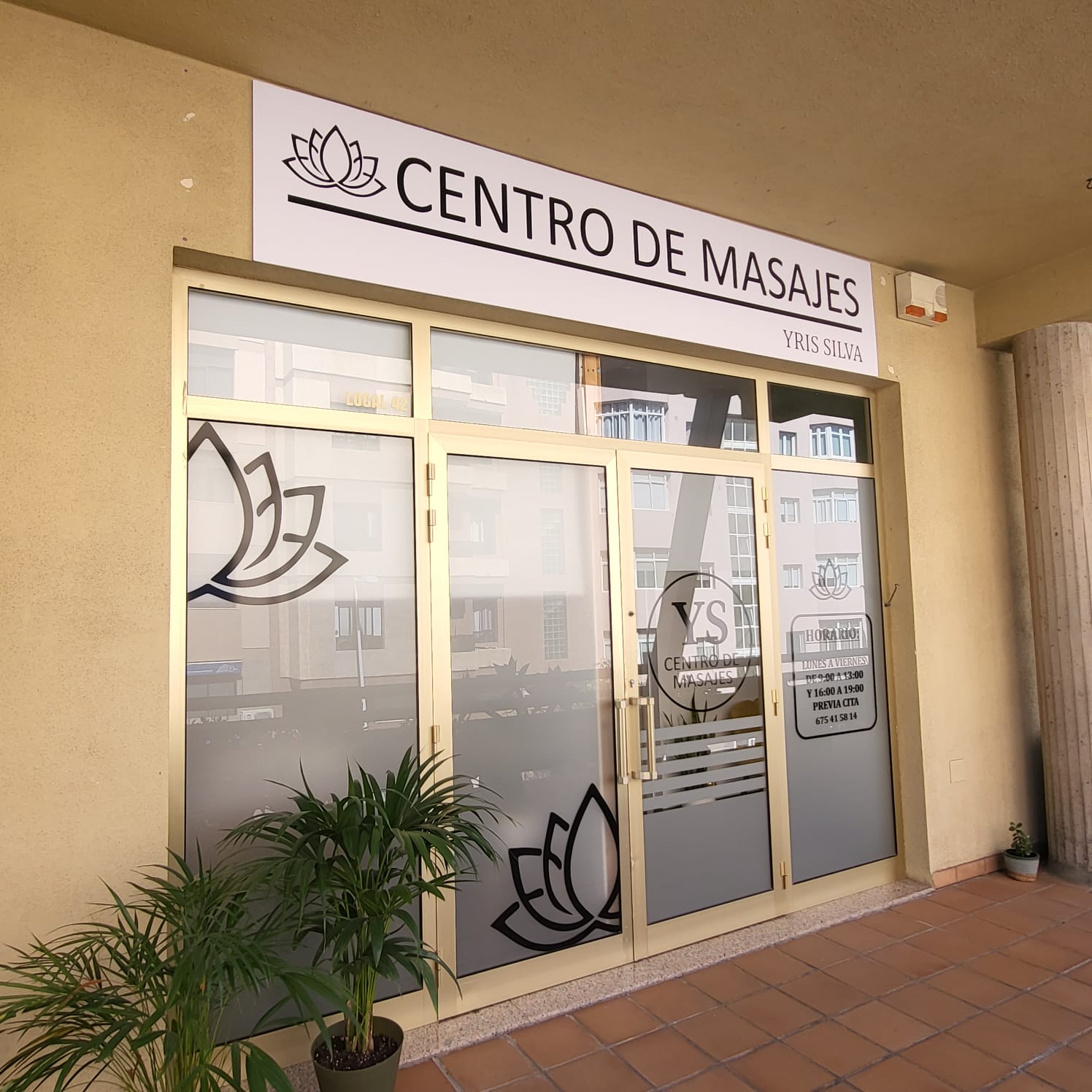 CENTRO DE MASAJES YRIS SILVA CENTRO DE MASAJES YRIS SILVA