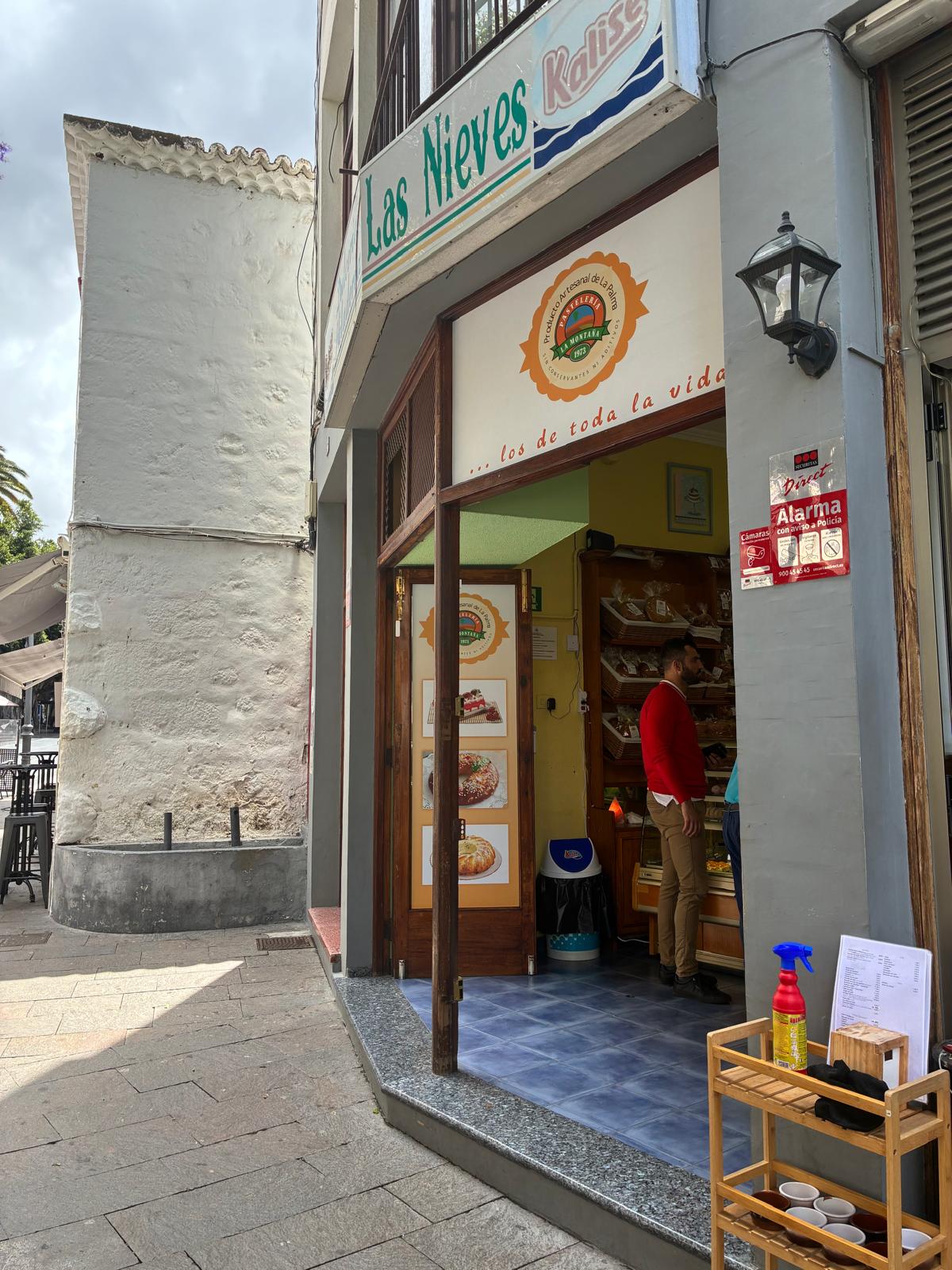 PASTELERIA LA MONTAÑA